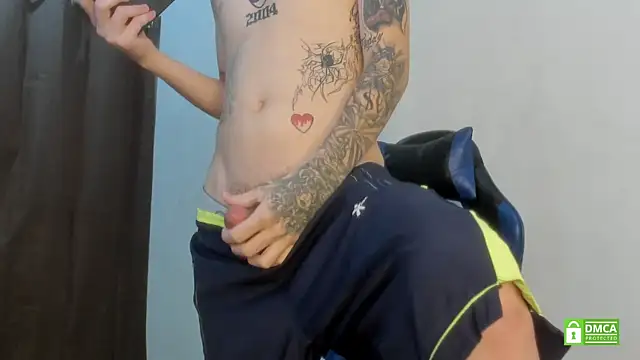 Nick_TattooedGuy Webcam-Show