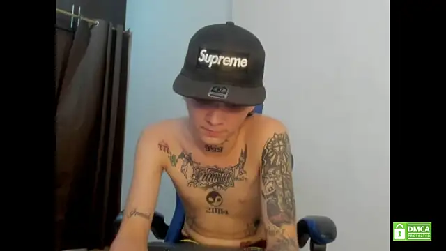 Nick_TattooedGuy Webcam show