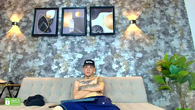 Nick_TattooedGuy – webcam-show