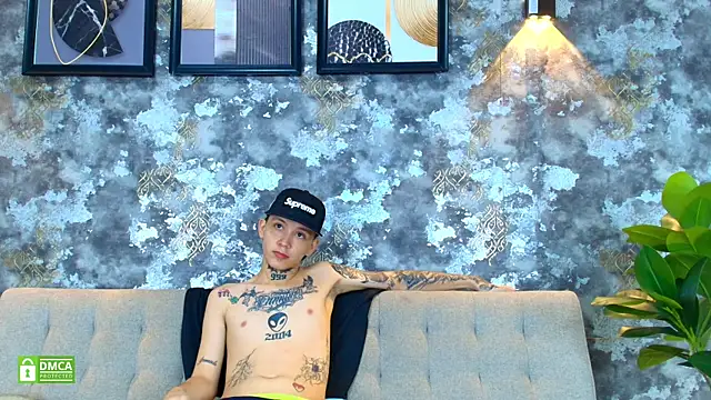 Nick_TattooedGuy Adlı Modelin Web Kamerası Şovu