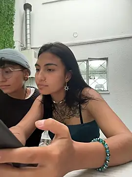 Velvet_Mysstic's Live XXX Chat