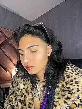 Velvet_Mysstic – Live XXX-chat