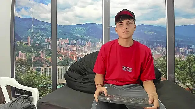 LiamRamirezz Webcamshow