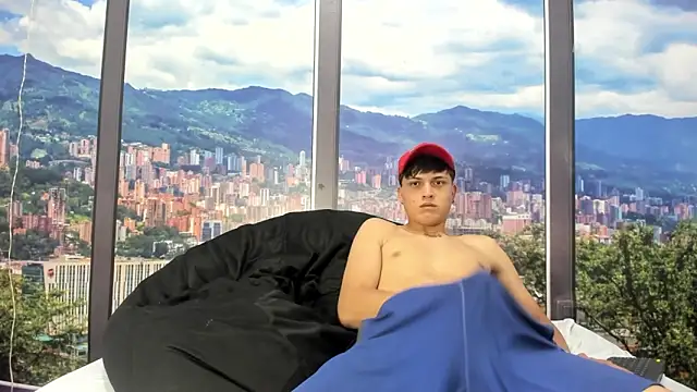 LiamRamirezz Webcam-Show