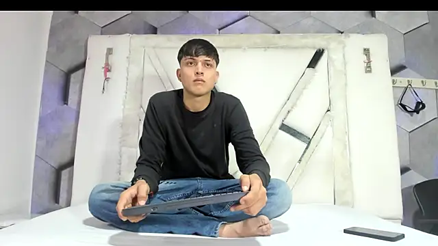 LiamRamirezz Webcam-Show