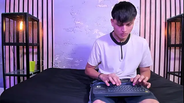 LiamRamirezz Webcam Show