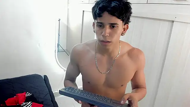 Show de iker_montalvo na webcam