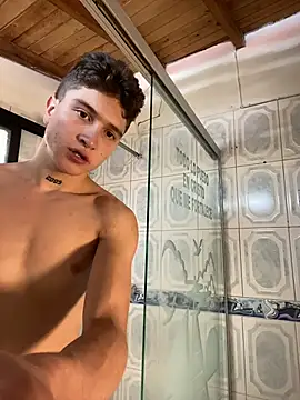 Show modela Makell_bundchen na web-kameri