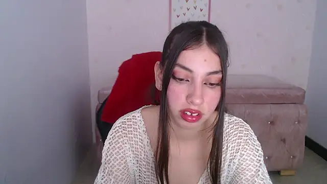 KiaraStar_ch's Live XXX Chat