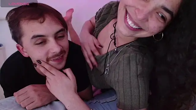 ooluchyferoo's Webcam Show