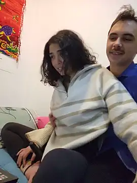 ooluchyferoo Show in webcam
