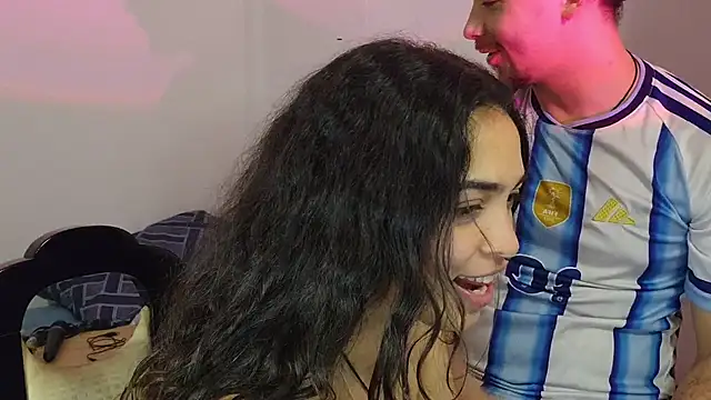 ooluchyferoon Webbikameraesitys