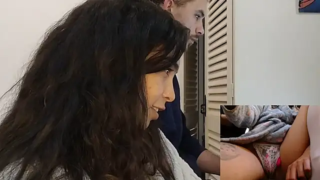 Show modela ooluchyferoo na web-kameri