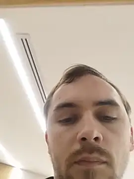 ooluchyferoo webkamerás műsora