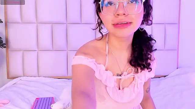 Živý XXX chat ari_kimm