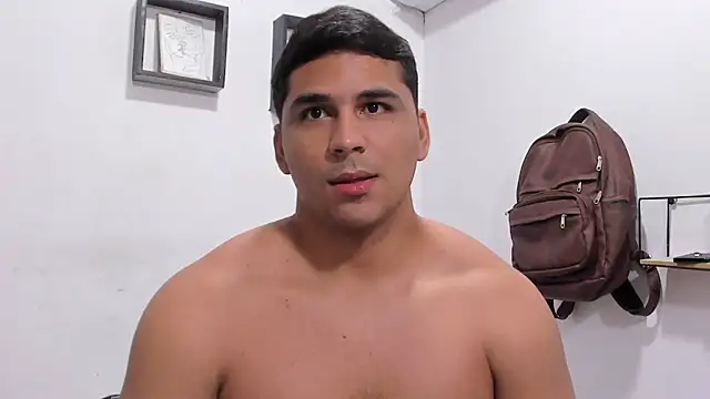 Thiago_bel Webcamshow