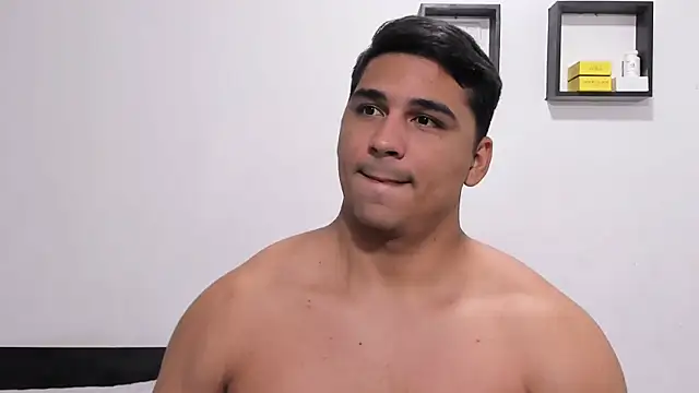 Thiago_bel Webcamshow