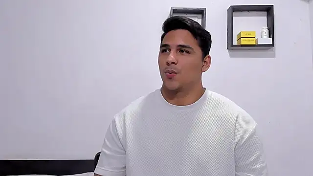 Thiago_bel Webcam Show