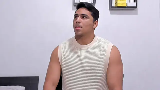 Thiago_bel Webcamshow