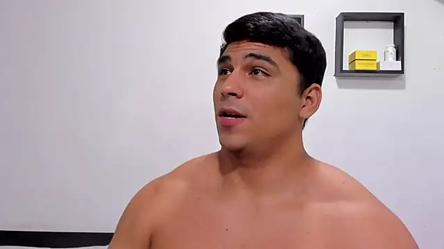 Thiago_bel Webcamshow