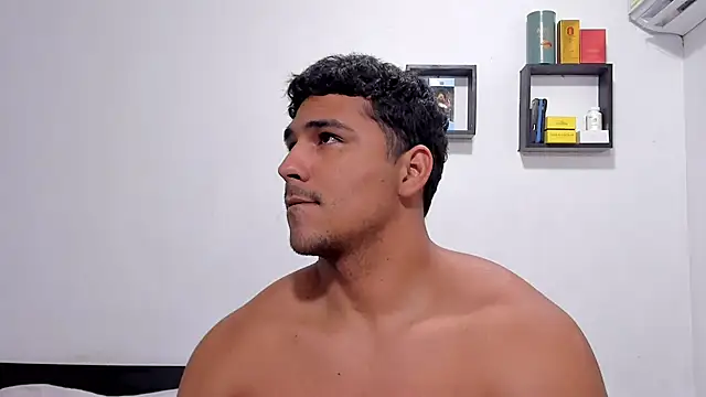 Show de Thiago_bel na webcam