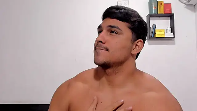 Pokazy przed kamerką – Thiago_bel
