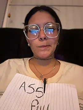 ANNA_NASTY_TABOO élő XXX-chatje