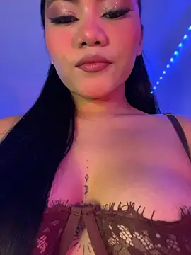 Show de MeiyingR na webcam