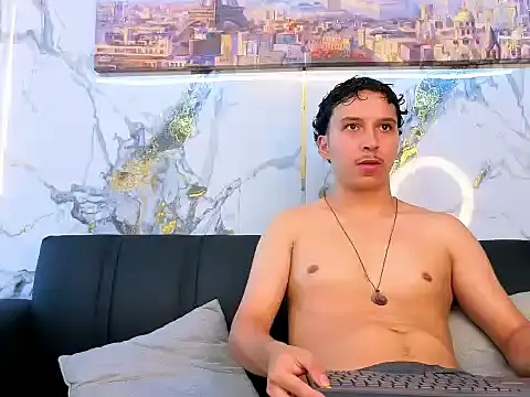 Party_With_Medellins: διαδικτυακό σόου στην κάμερα