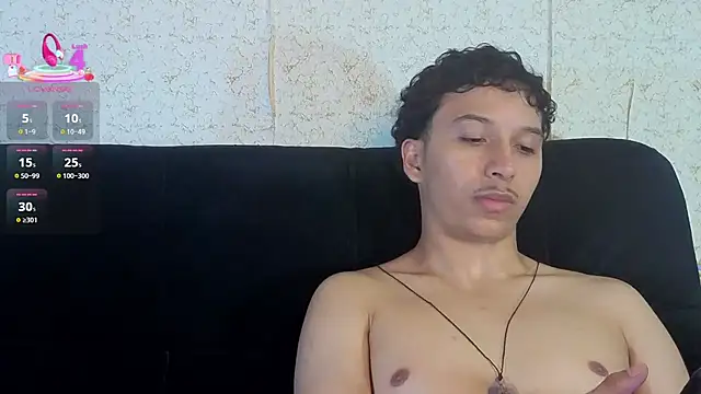 Party_With_Medellins Webcam show