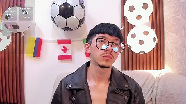 King_Luxury1's Webcam Show