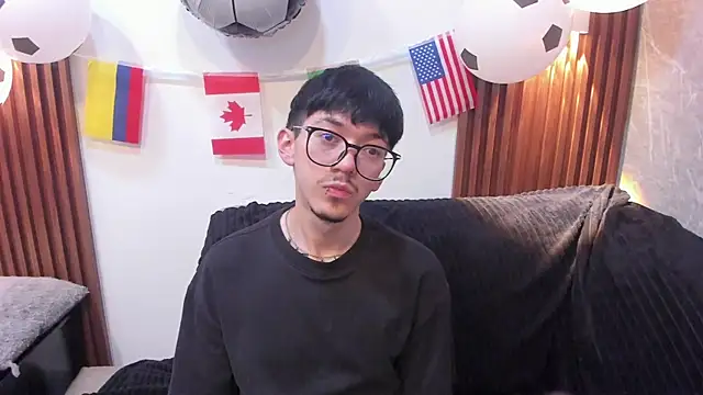 King_Luxury1 Show in webcam