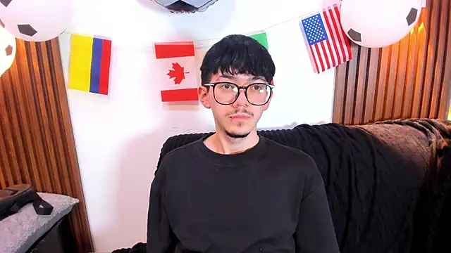 King_Luxury1 Show in webcam