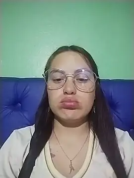 Živý XXX chat Emma-Stt