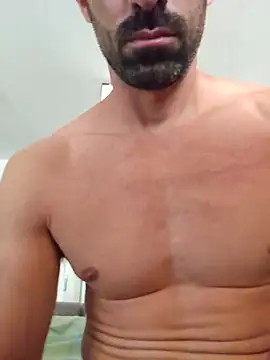 Gnarvshek Show in webcam