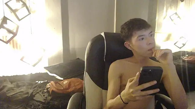 ash_ka webkamerás műsora