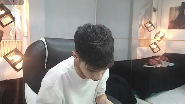 ash_ka Pertunjukan Webcam