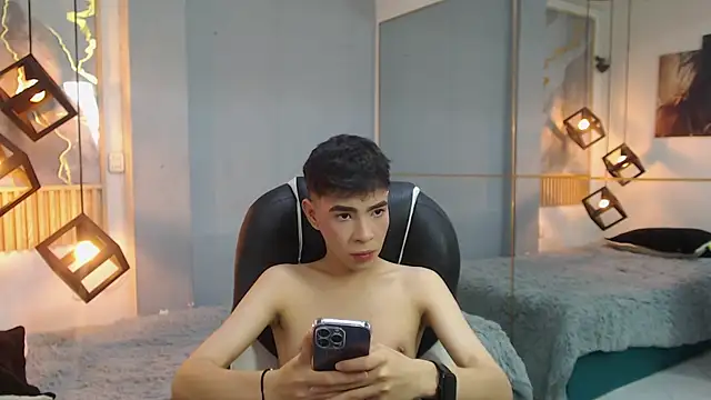 ash_ka Show Webcam