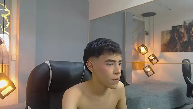 ash_ka Show Webcam