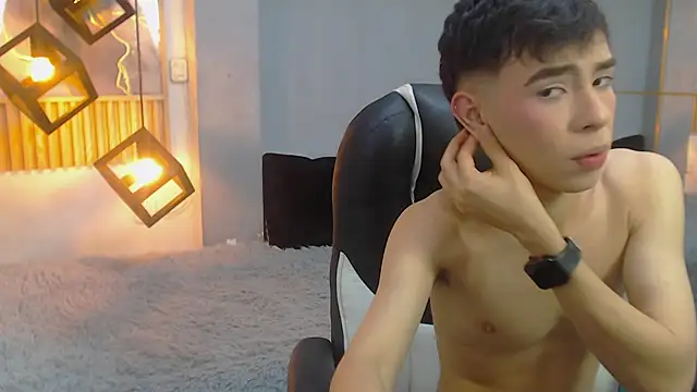 عرض كام ash_ka