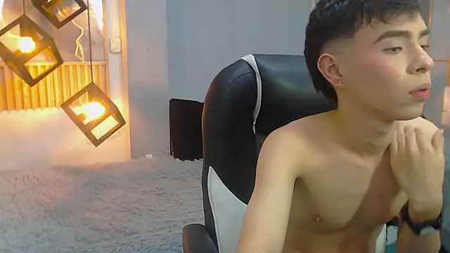 ash_ka – webcam-show