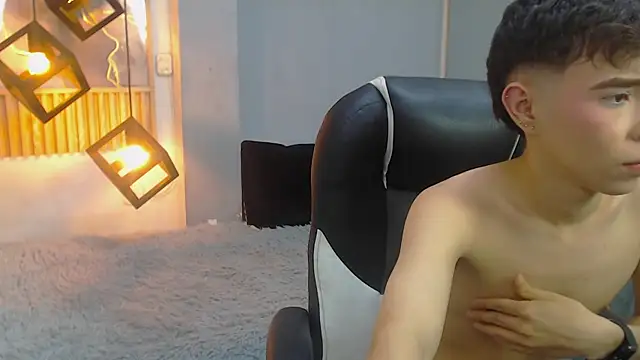ash_ka Adlı Modelin Web Kamerası Şovu