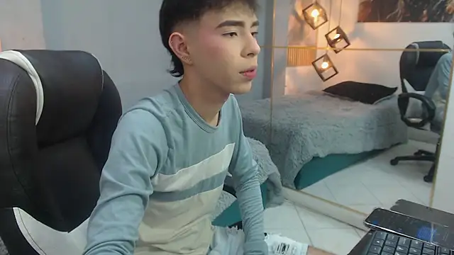 ash_ka 网络视讯表演