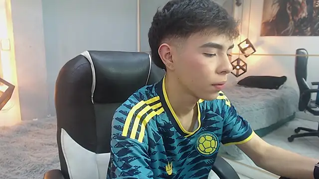 ash_ka Pertunjukan Webcam