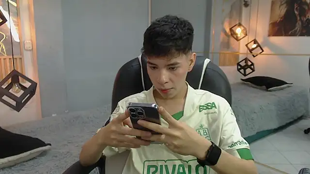 ash_ka Pertunjukan Webcam