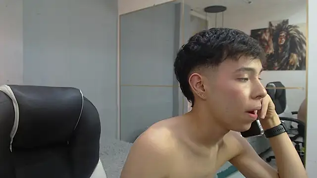 ash_ka Show Webcam