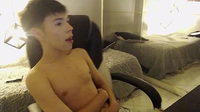 ash_ka Chat XXX in diretta