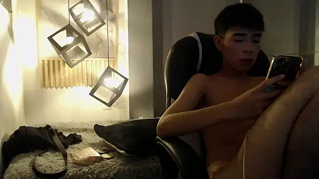 ash_ka Show Webcam