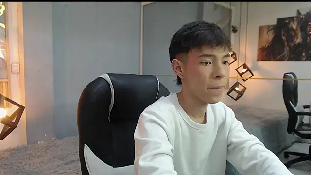 ash_ka Show Webcam