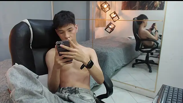 ash_ka Adlı Modelin Web Kamerası Şovu